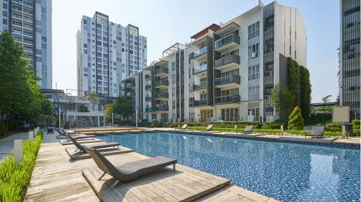 swimming pool in apartments